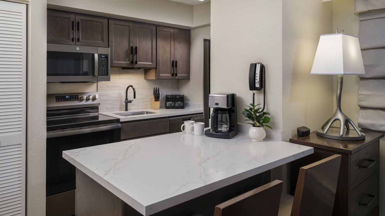 Villa Studio Kitchen